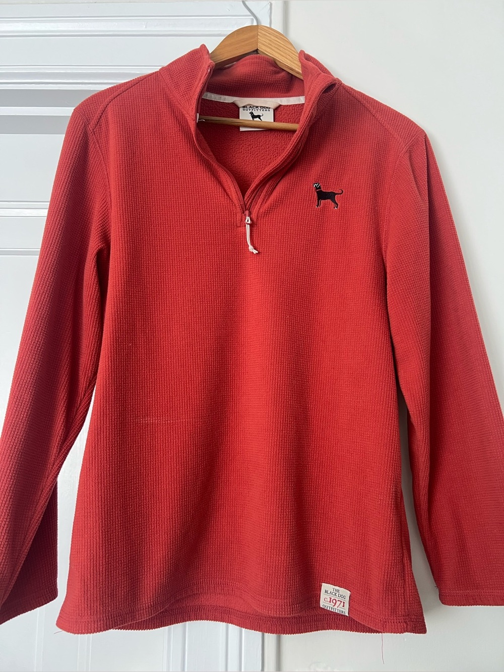 Black Dog Outfitters Sweatshirt